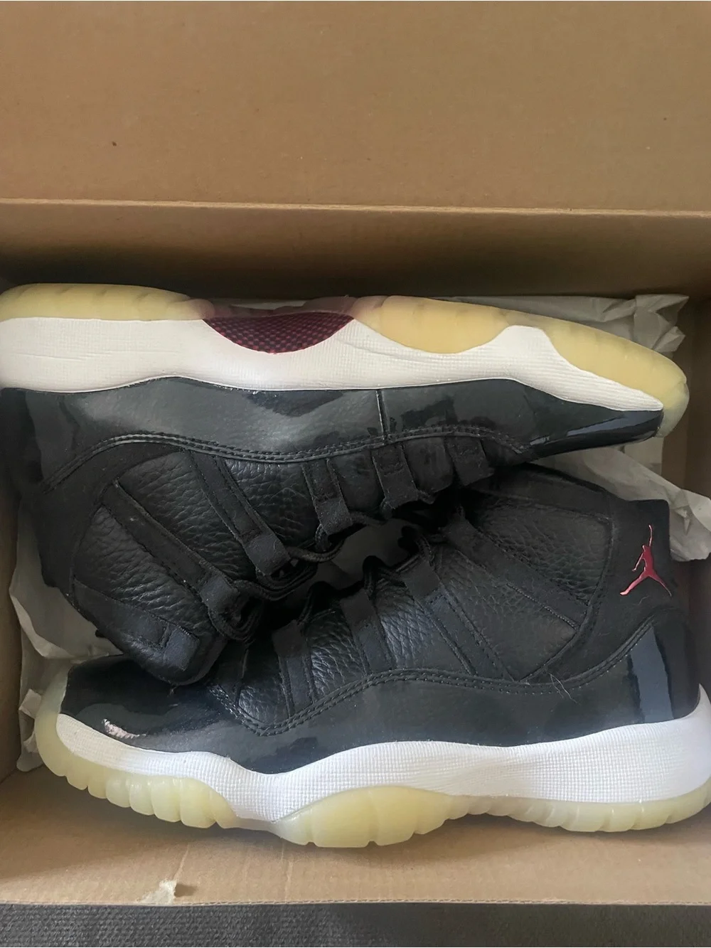 Jordan 11 retro size 5
